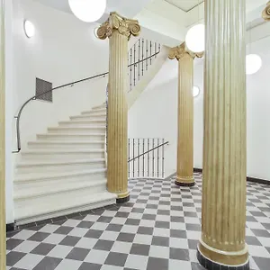 Apartamento Newly Opened, Designer Opera