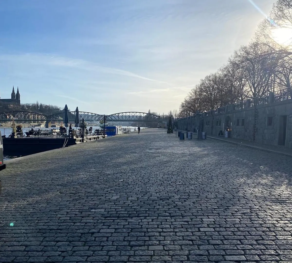 Appartamento The Riverbank Flat - Perfect For Family Praga